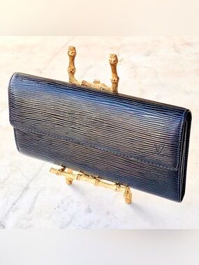 LOUIS VUITTON BLACK EPI Leather Long SARAH Wallet 2005 VINTAGE